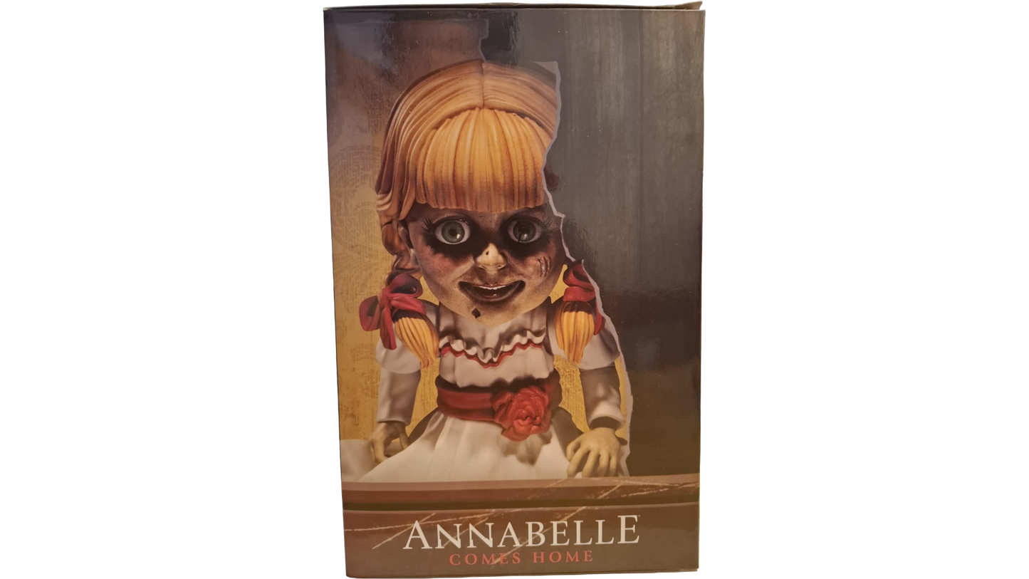 Mezco Designer Series Annabelle – Annabelle Comes Home – 15 cm Horrorfigur mit Wechselbeinen – OVP
